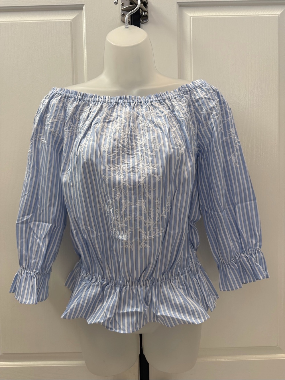 White House Black Market Blue Striped Off-Shoulder Peasant Top Sz M